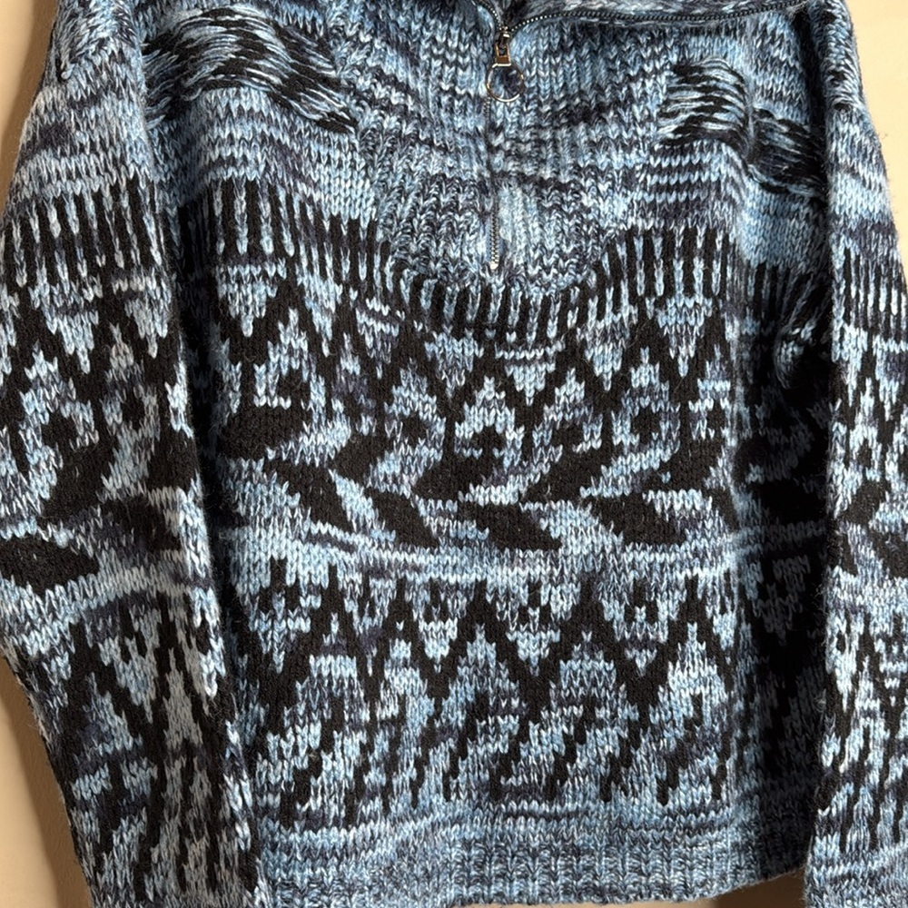 John + Jenn quarter zip oversized sweater size small blue and navy with black - Picture 4 of 6